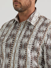 Load image into Gallery viewer, Wrangler Checotah® Shirt-2346071