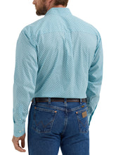 Load image into Gallery viewer, Wrangler Classic Long Sleeve Shirt - 2355323