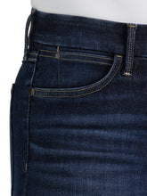 Load image into Gallery viewer, Wrangler Bespoke Flare Jean - 2359280