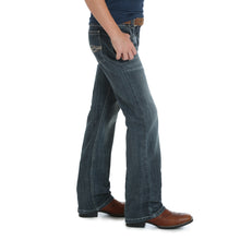 Load image into Gallery viewer, Wrangler 20X Vintage Boot Cut Jeans - 42BWXGG