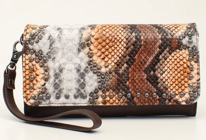 Angel Ranch Clutch - D330000302