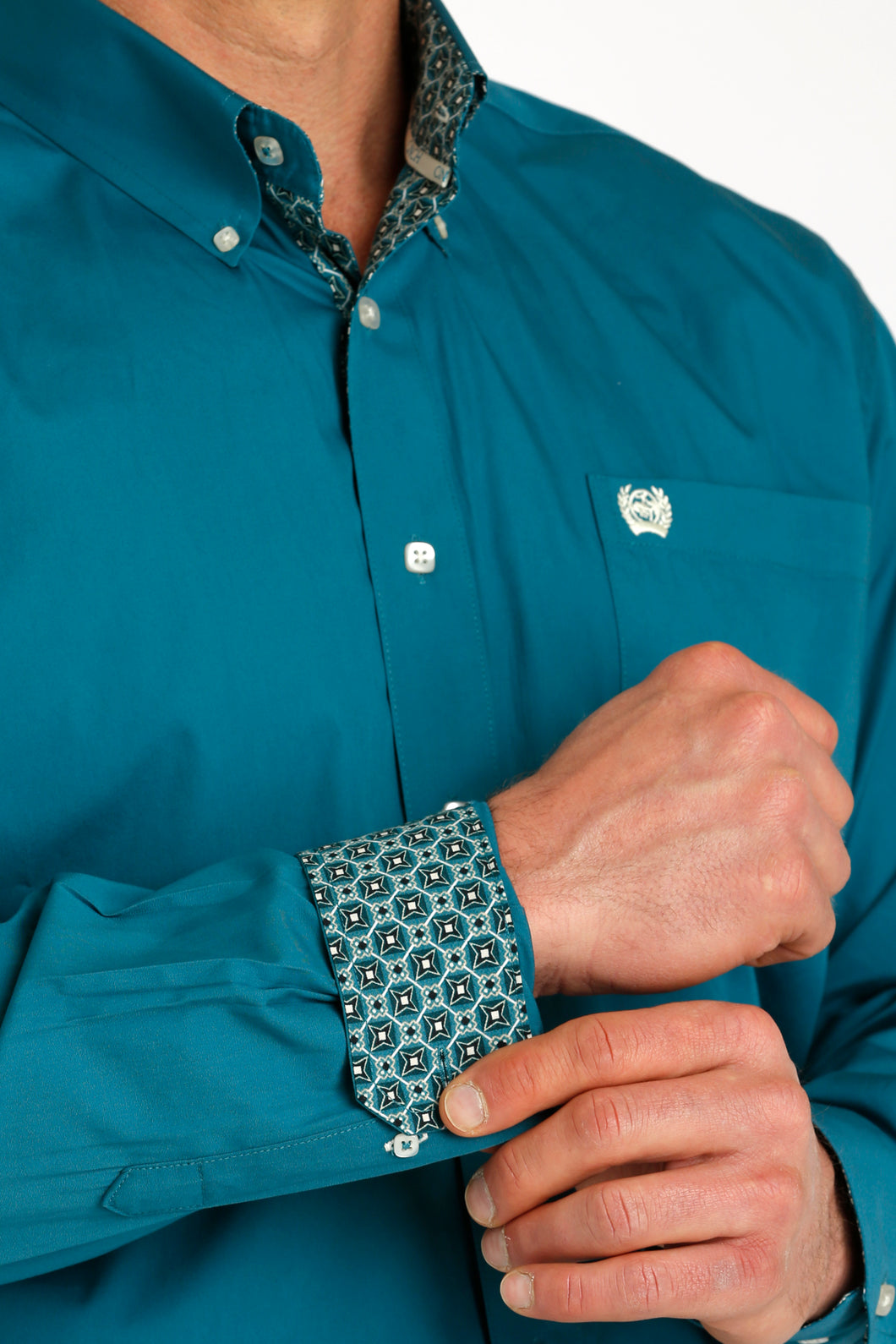 Cinch Button Down Shirt - MTW1105777