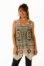 Load image into Gallery viewer, Liberty Wear Geometric Cardigan Vest - 8378
