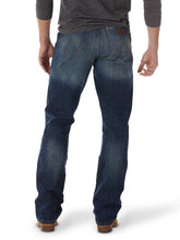 Load image into Gallery viewer, Wrangler Retro Jeans - WRT20JH